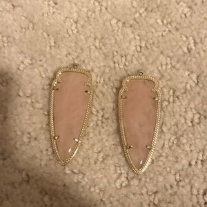 Pink quartz Kendra Scott earrings